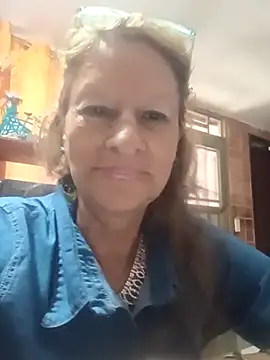 MaryLunna online show from 03/15/25, 06:43