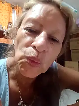 MaryLunna online show from 02/24/25, 06:47
