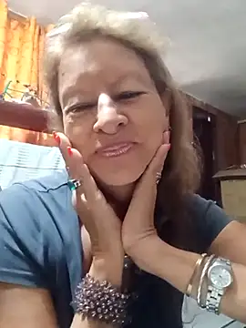 MaryLunna online show from 02/16/25, 02:10