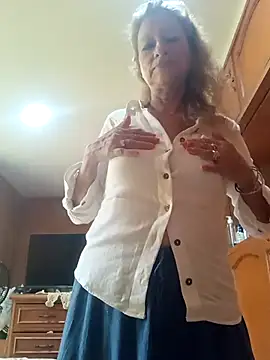MaryLunna online show from 02/12/25, 07:13