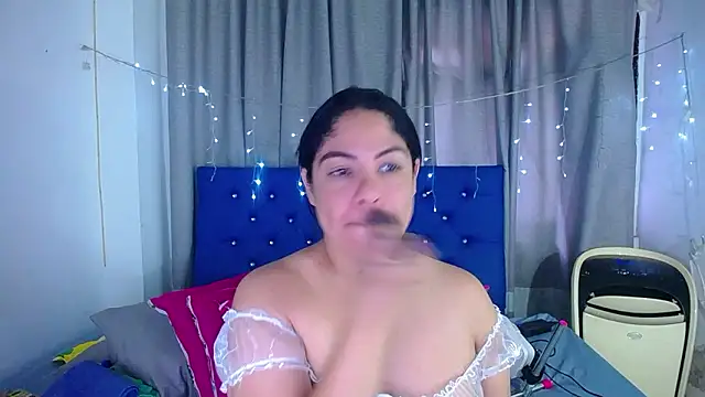 hornny cougar online show from 03/19/26, 08:31