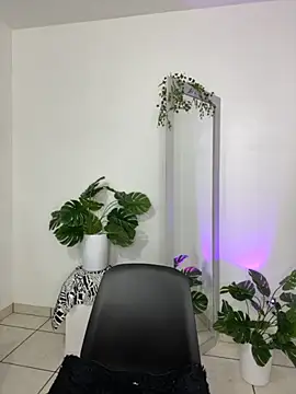 meli ortiz  online show from 05/15/26, 02:04