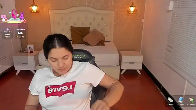 Hadley  online show from 12/16/25, 03:11