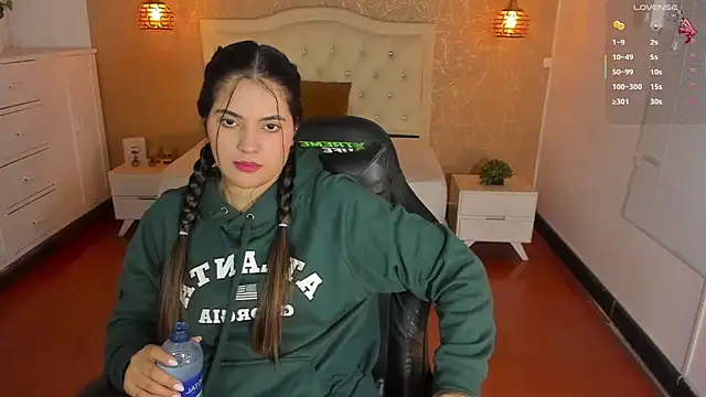 Hadley  online show from 10/23/25, 03:05