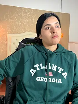 Hadley  online show from 11/18/25, 03:32