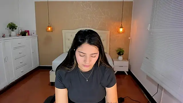 Hadley  online show from 04/29/26, 03:00