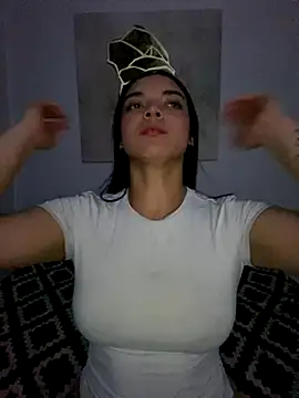 eileensophi online show from 09/19/25, 02:26