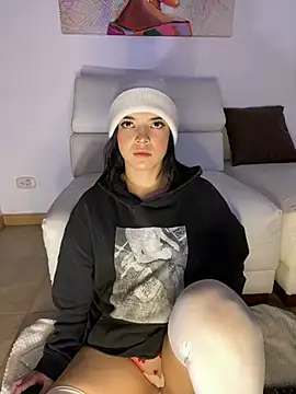 eileensophi online show from 03/01/25, 07:08