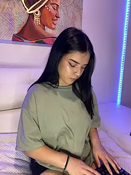 eileensophi online show from 02/28/25, 03:04