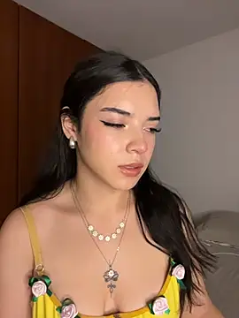 eileensophi online show from 05/09/26, 02:15