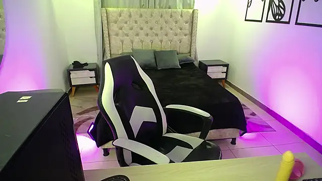 ayra princes online show from 01/28/25, 01:29