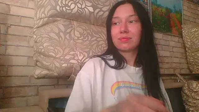 Snapshot of RussNocturnal chatting on 07/06/26, 12:34 RussNocturnal online show from 07/06/26, 12:34