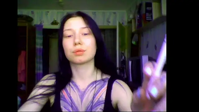Snapshot of RussNocturnal chatting on 05/05/26, 09:23 RussNocturnal online show from 05/05/26, 09:23