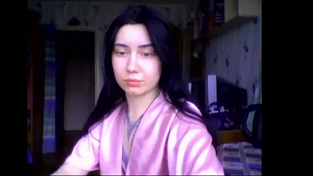 Snapshot of RussNocturnal chatting on 05/07/26, 12:52 RussNocturnal online show from 05/07/26, 12:52