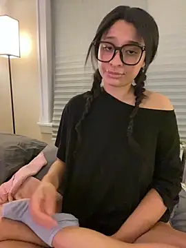 Cristinasunny online show from 03/08/26, 12:16