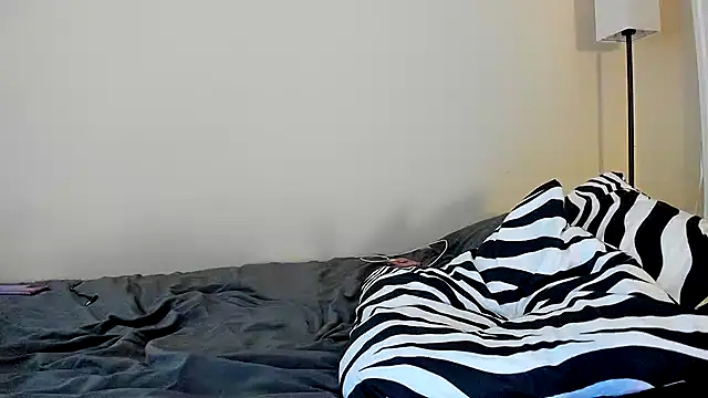 Cristinasunny online show from 05/03/26, 02:05