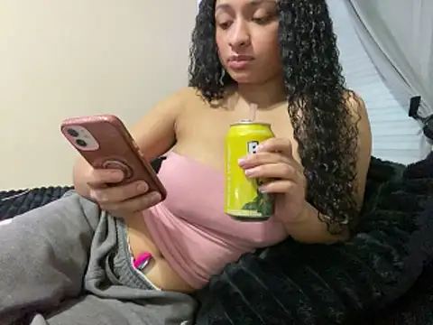 Cristinasunny online show from 05/22/26, 01:03