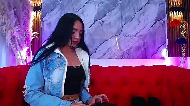 Mishell 21  online show from 01/30/25, 11:02