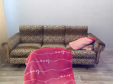 Snapshot of SexyBeatriice chatting on 12/14/25, 07:25 SexyBeatriice online show from 12/14/25, 07:25