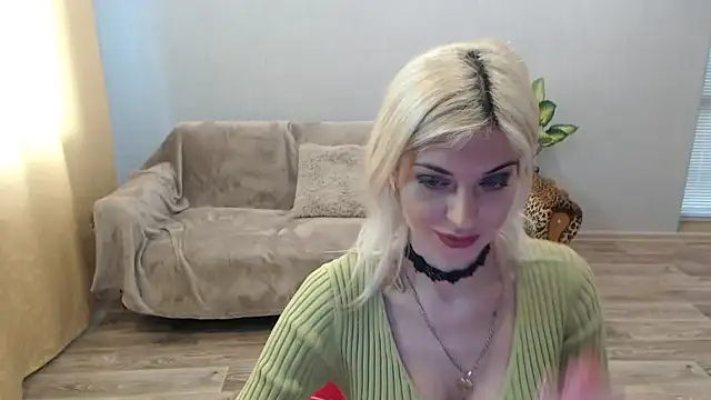 SexyBeatriice online show from 04/09/26, 06:30