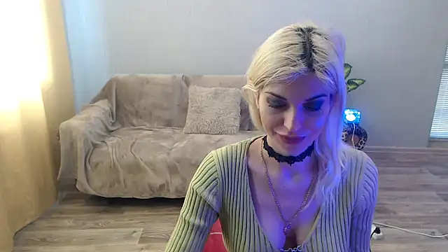 SexyBeatriice online show from 04/14/26, 06:29