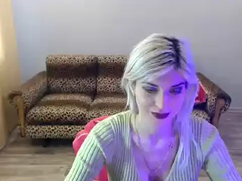 Snapshot of SexyBeatriice chatting on 03/16/25, 01:27 SexyBeatriice online show from 03/16/25, 01:27