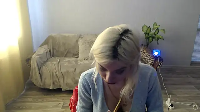 SexyBeatriice online show from 03/01/26, 07:19