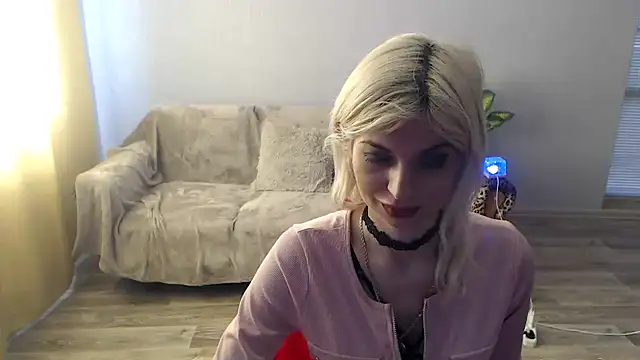 SexyBeatriice online show from 04/05/26, 06:20