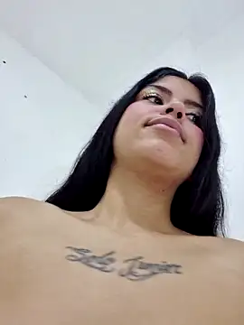 Snapshot of Angela_Sophie chatting on 12/19/25, 08:00 Angela Sophie online show from 12/19/25, 08:00