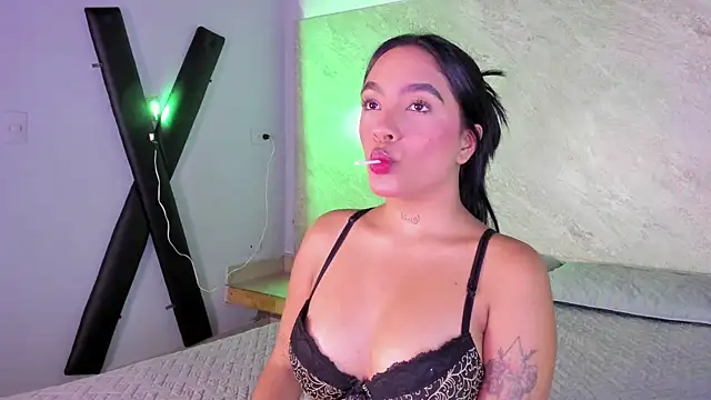 Estefy gomez09 online show from 09/19/25, 09:52