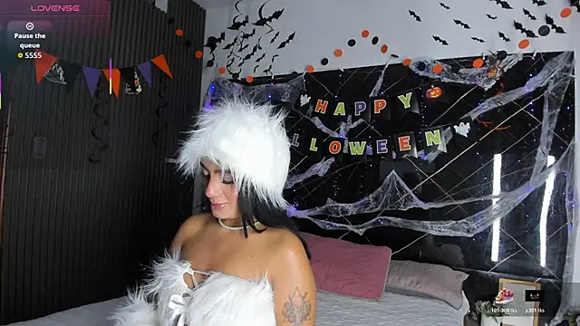 Estefy gomez09 online show from 11/01/25, 05:14