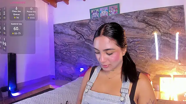 Estefy gomez09 online show from 05/24/26, 12:16