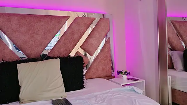 AliDiaz  online show from 04/09/26, 07:20