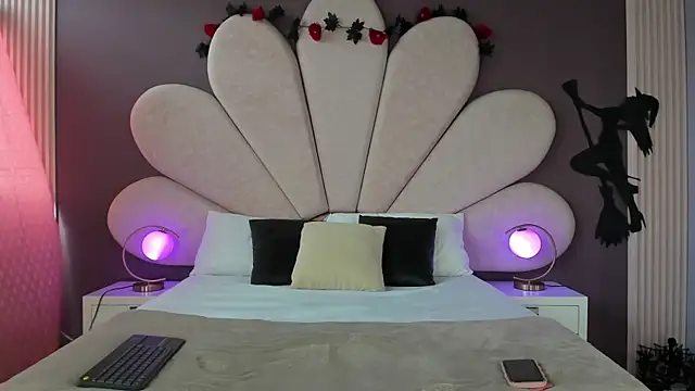 AliDiaz  online show from 10/29/25, 07:24