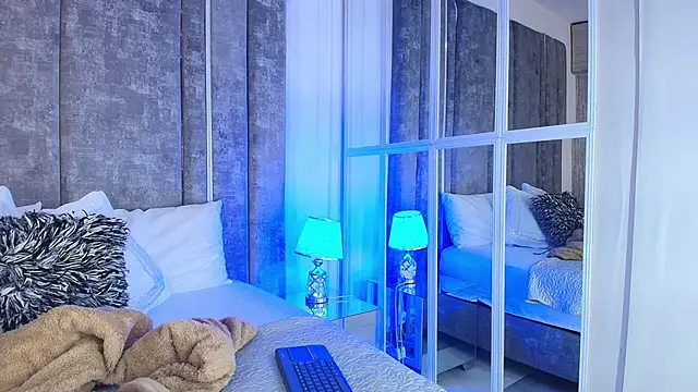 AliDiaz  online show from 03/05/26, 07:32