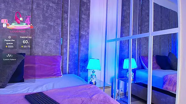 AliDiaz  online show from 11/20/25, 07:25