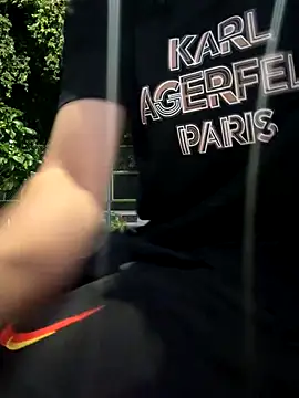 arevalo1124 online show from 11/20/25, 05:19