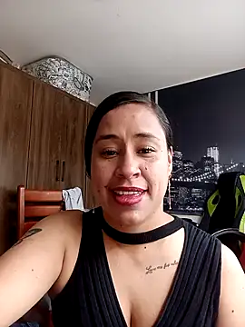 kamila lovee online show from 12/04/25, 07:35