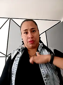 kamila lovee online show from 10/22/25, 07:02