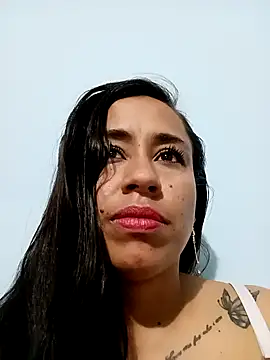 Snapshot of kamila_lovee chatting on 03/22/25, 12:25 kamila lovee online show from 03/22/25, 12:25