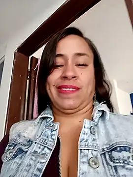 kamila lovee online show from 12/18/25, 07:29