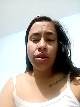 Snapshot of kamila_lovee chatting on 03/19/25, 01:07 kamila lovee online show from 03/19/25, 01:07