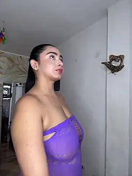 kendall morry online show from 10/07/25, 04:35