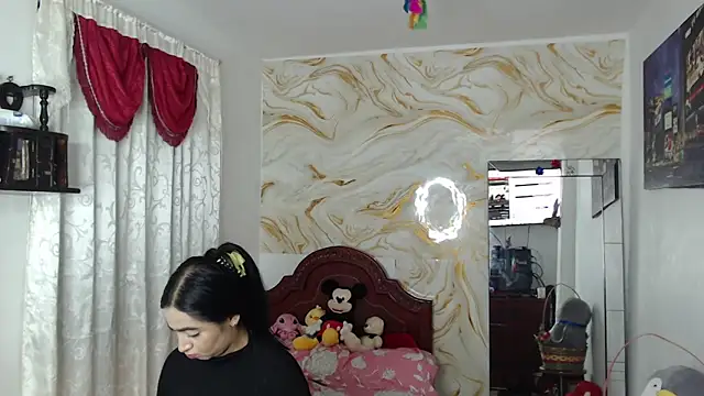 kendall morry online show from 11/03/25, 04:17