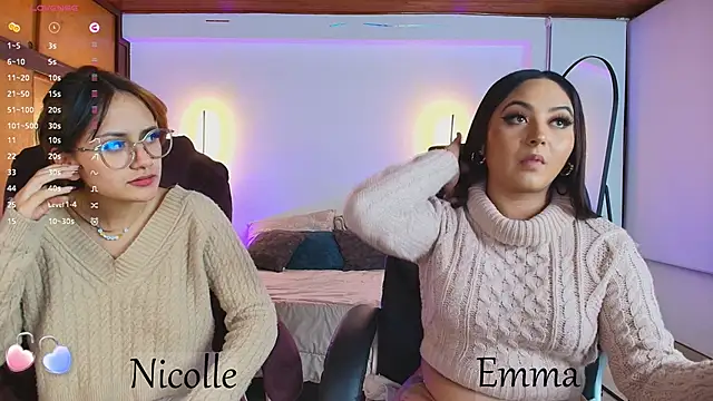 Snapshot of _Emma11 chatting on 03/01/25, 01:53 Emma11 online show from 03/01/25, 01:53