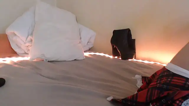 AliceFeet online show from 10/24/25, 01:43