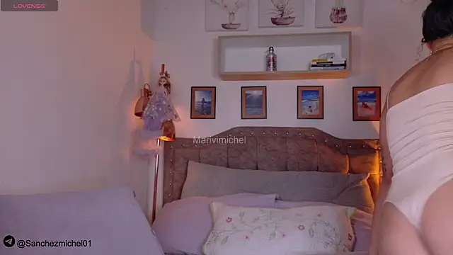 Snapshot of Marivimichel1 chatting on 03/02/26, 10:11 Marivimichel1 online show from 03/02/26, 10:11