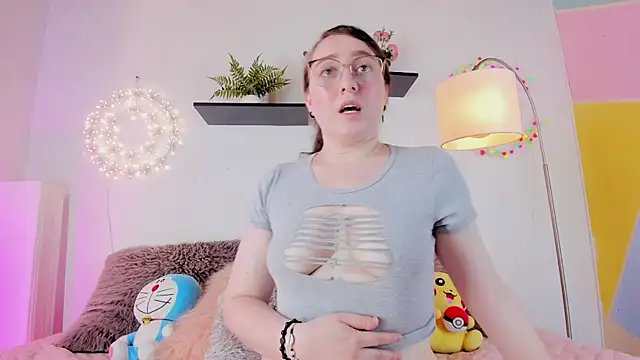 Snapshot of julietha_bianco_ chatting on 03/01/25, 04:44 julietha bianco online show from 03/01/25, 04:44