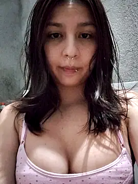 Maiden-Hot online show from 05/25/26, 05:29