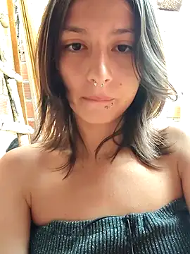 Maiden-Hot online show from 11/02/25, 01:05